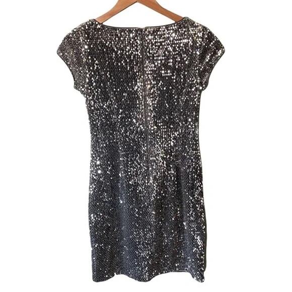 Eliza J Mirror Sequin Velvet Sheath Dress Size 4 Petite - Picture 10 of 16